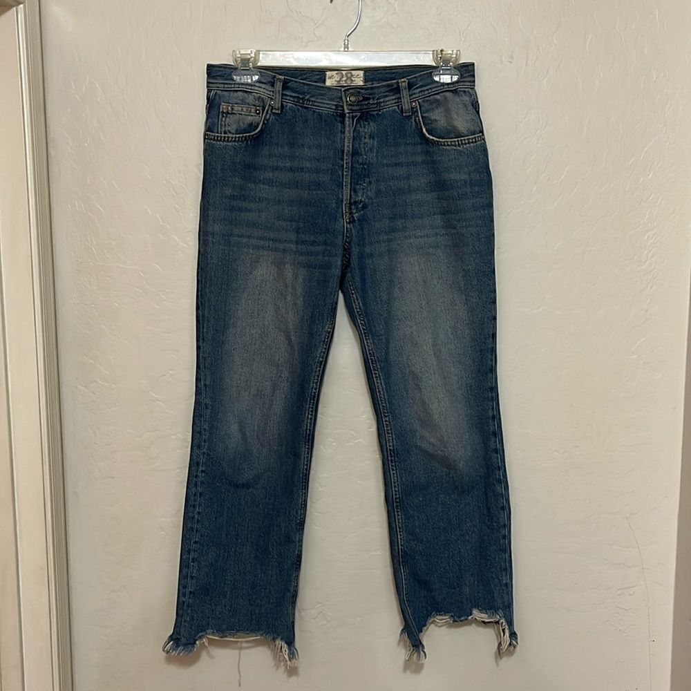 We The Free Blue Distressed Denim Button Fly Raw Hem Shark Bite Jeans Modern